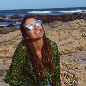 Meet your Posher, Maria luiza